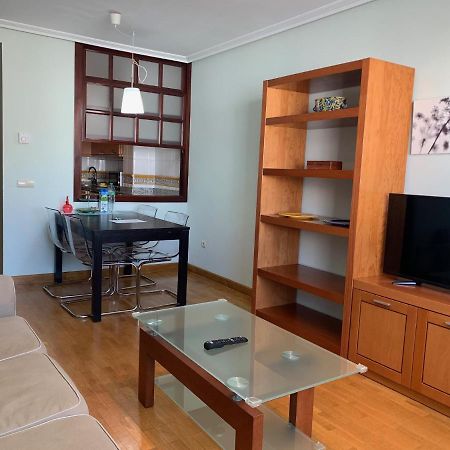Apartamentos Confortarte Oviedo Bagian luar foto