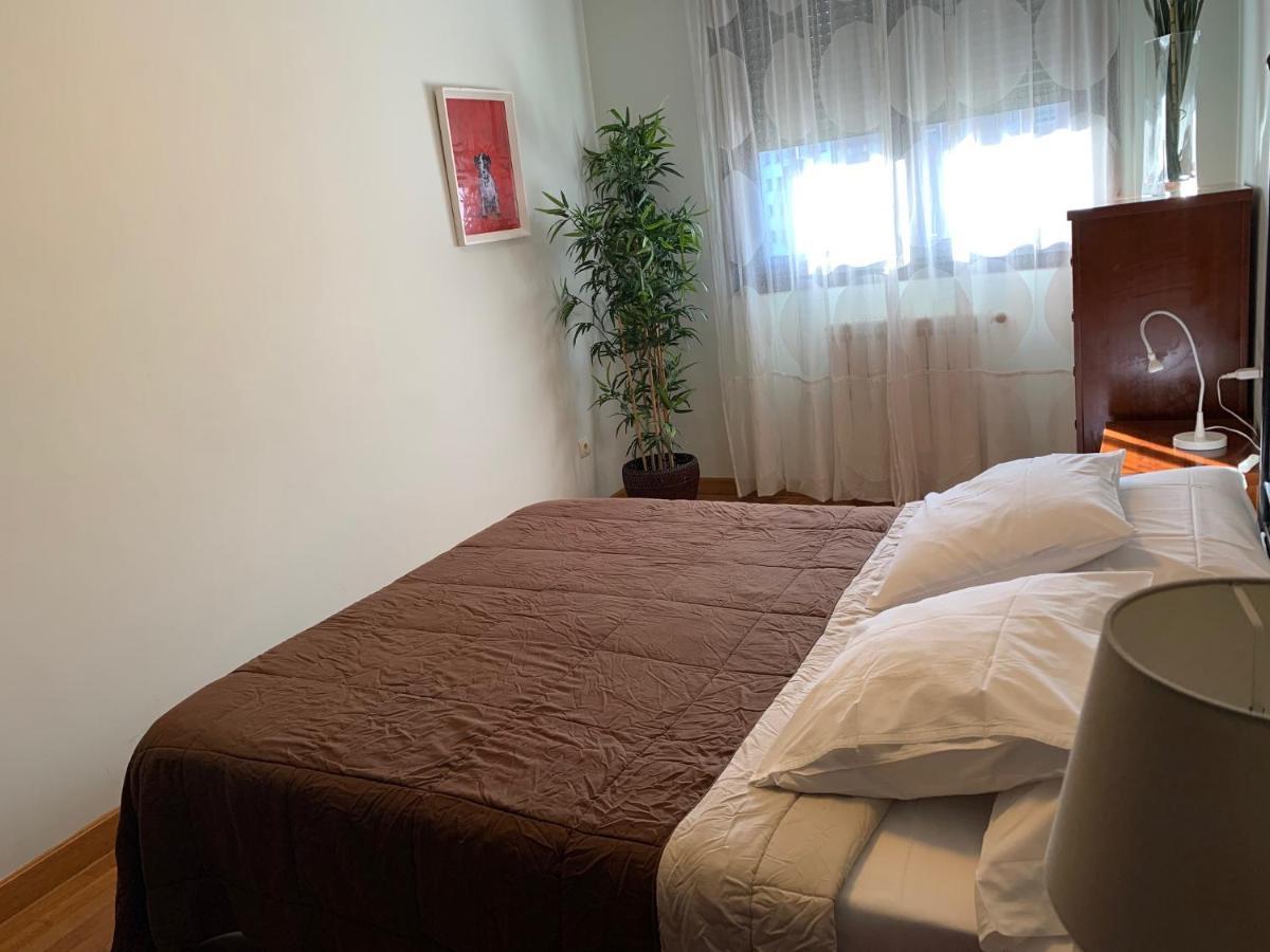 Apartamentos Confortarte Oviedo Bagian luar foto
